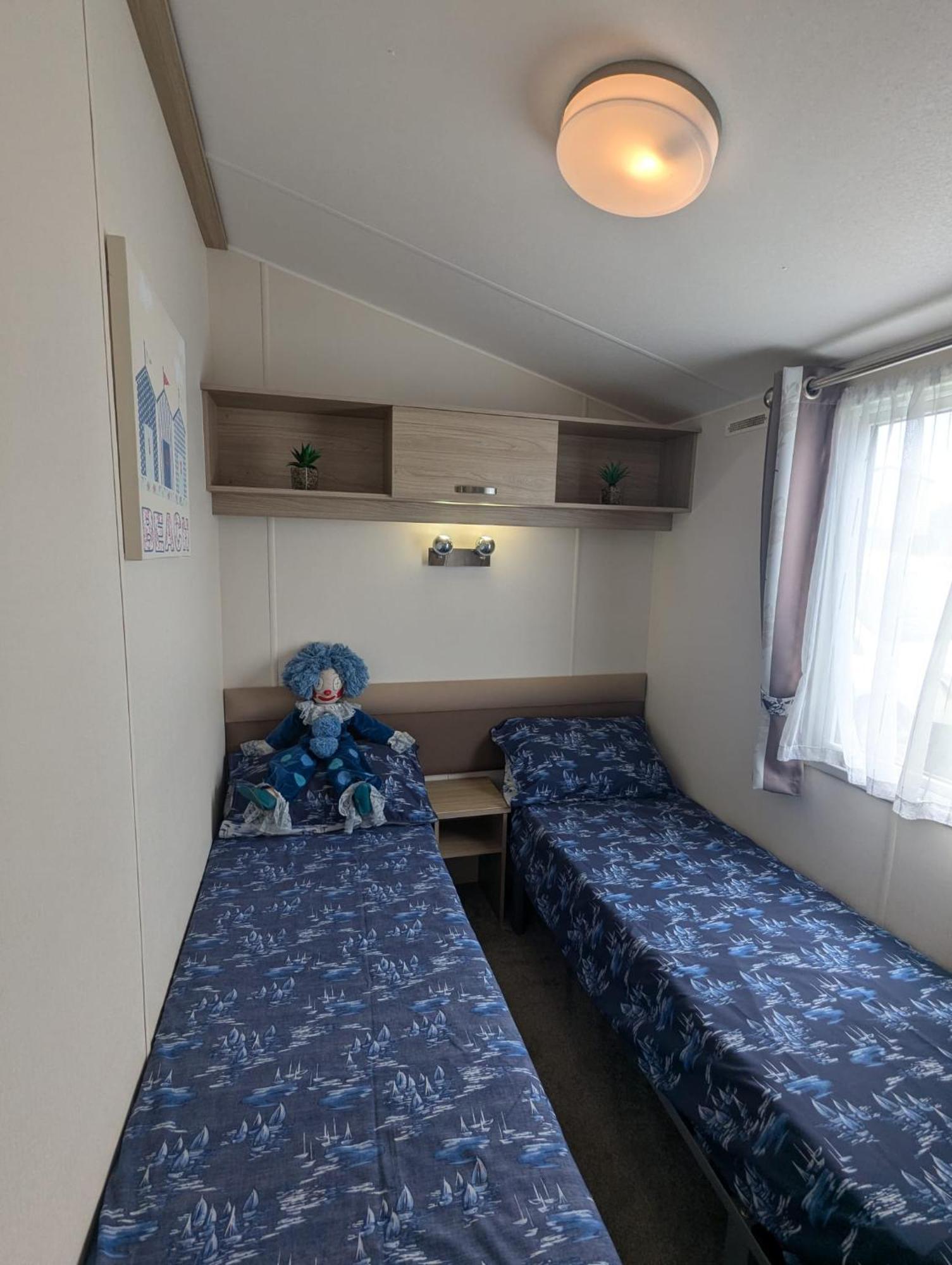 Lovely Bright And Airy Caravan On The 5 Star Shorefield Country Park Entertainment Passes Included Милфорд-он-Си Экстерьер фото